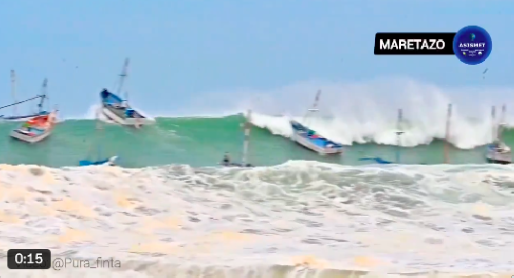 Oleaje anómalo provoca cierre de puertos y daños en Perú