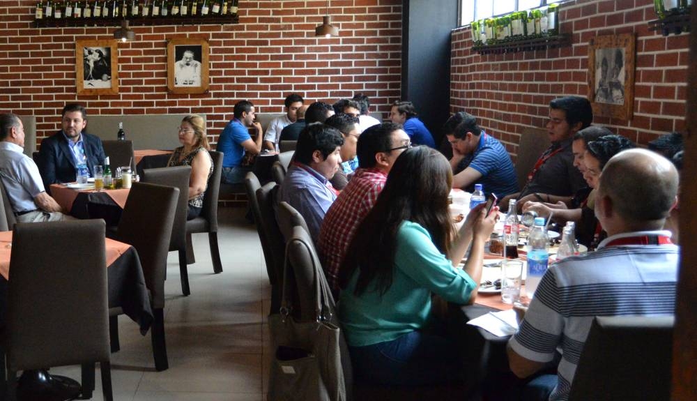 Empresarios impulsan promociones de conductores designados para evitar multas de tránsito, dice Mitur