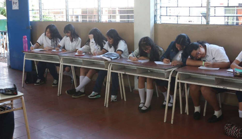 Enfermedades respiratorias y estomacales podrían incrementar al inicio del año escolar, advierte Colegio Médico