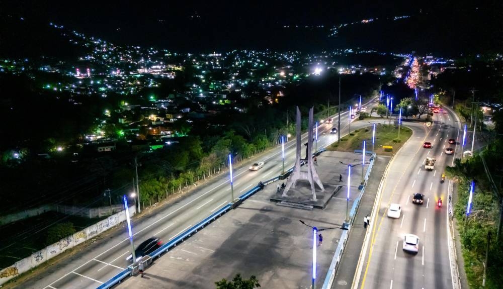 Ninguna persona ha fallecido en la autopista a Comalapa desde inicio de fotomultas, asegura el Mopt