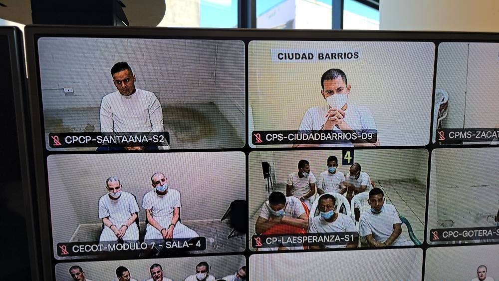 Testigos declaran en juicio contra 52 pandilleros ligados a la desaparición de un empleado de comida rápida en Soyapango