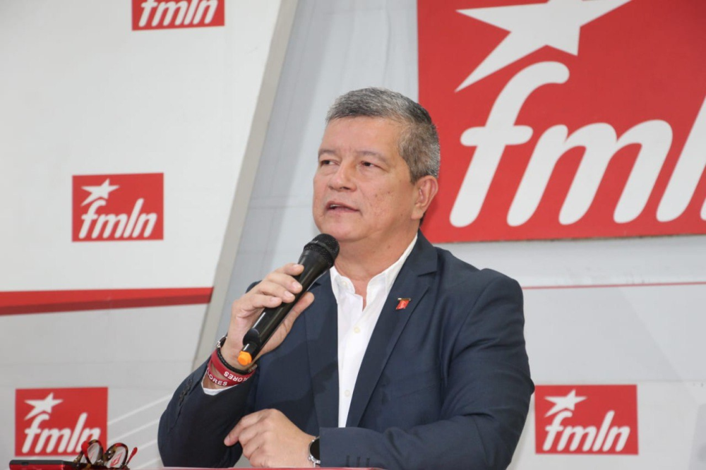 Manuel Flores dice limpiará el FMLN y pide a militantes y extrabajadores devolver bienes del partido
