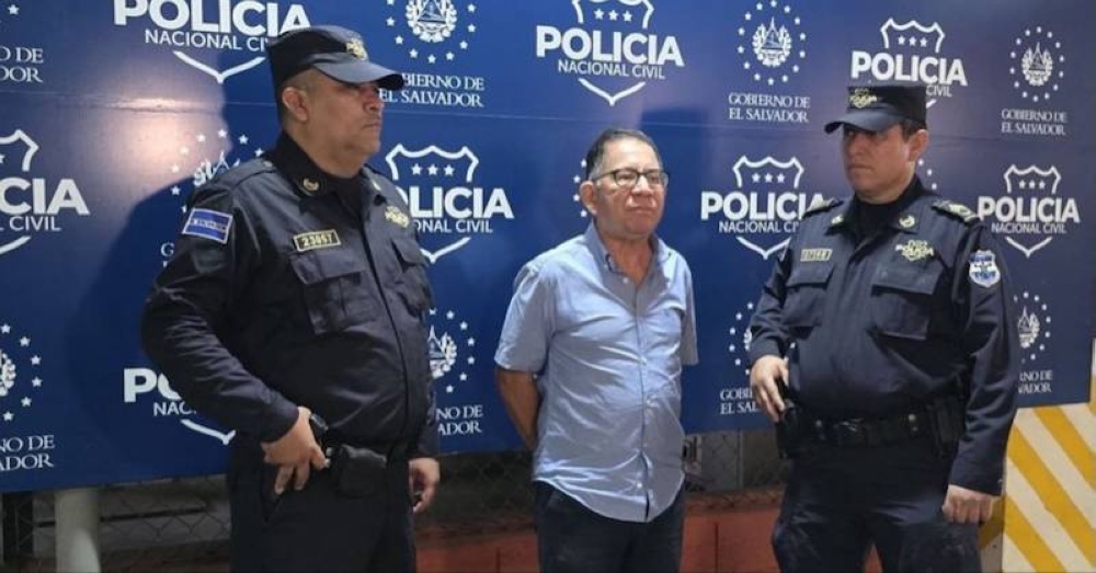 Fiscalía señala a Eugenio Chicas por enriquecimiento ilícito, Bukele dice "guerra contra la corrupción"