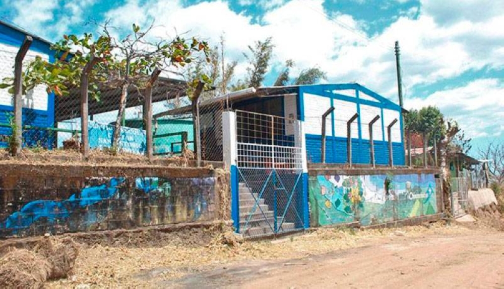 Arena y Vamos rechazan dictamen para contratar obras en escuelas: señalan "contrataciones de dedo"