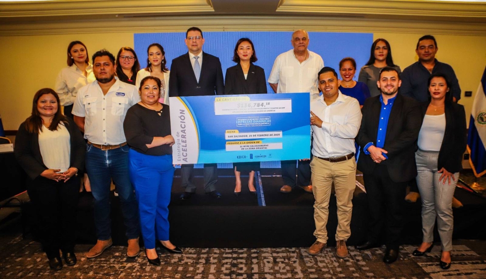Entregan más de $480,000 en capital semilla a 35 emprendimientos