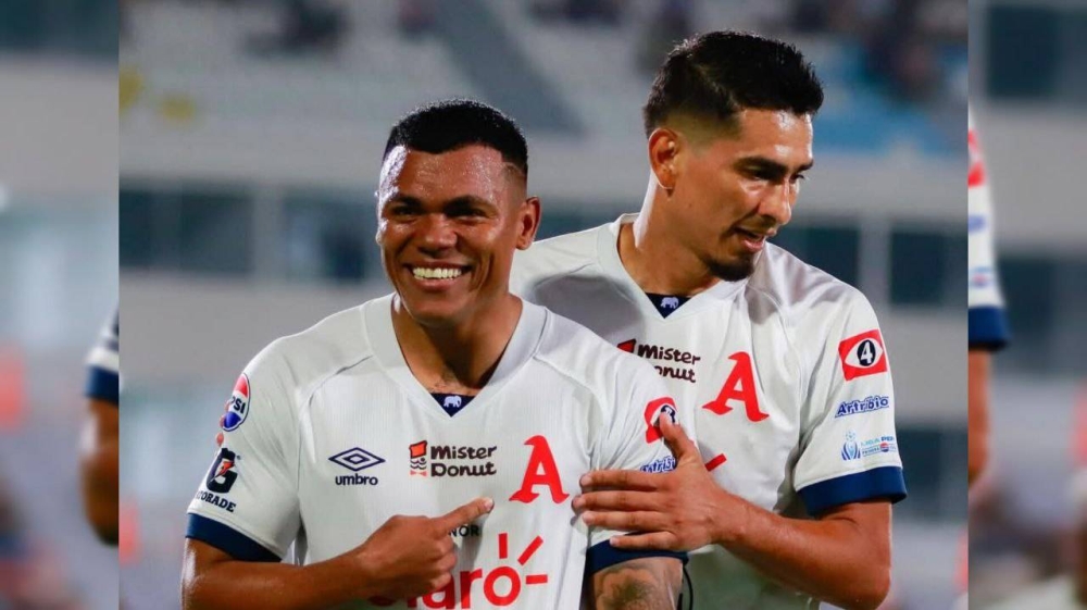 Alianza vence 2-0 a Fuerte San Francisco con doblete del colombiano Michell Mercado