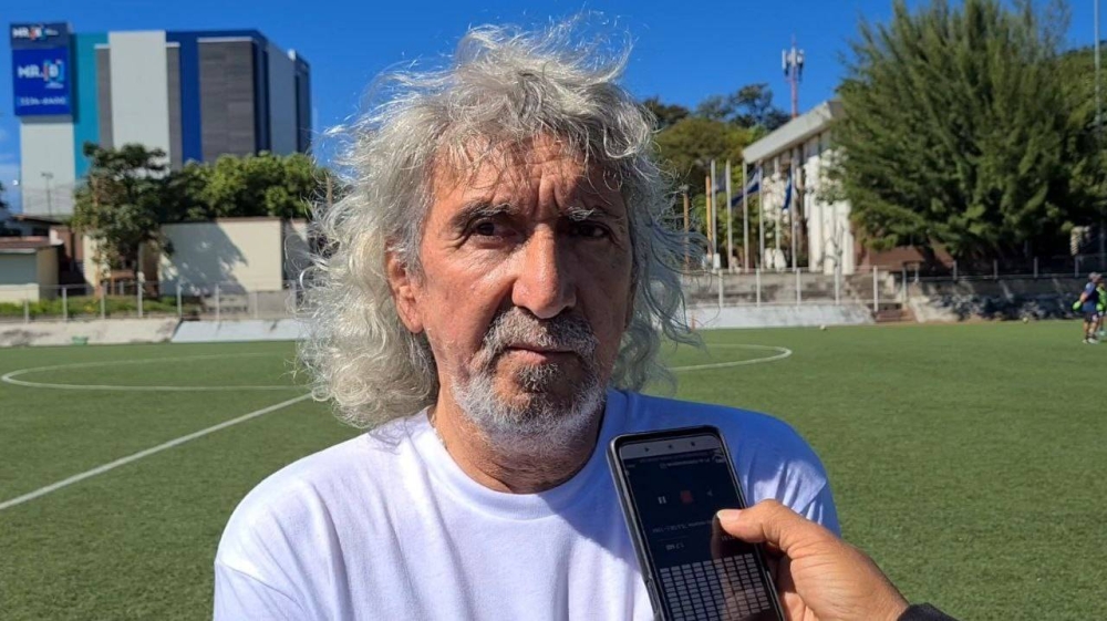 "Mágico" González: "El Bolillo entra como uno más que empuja nuestro transporte para el Mundial"