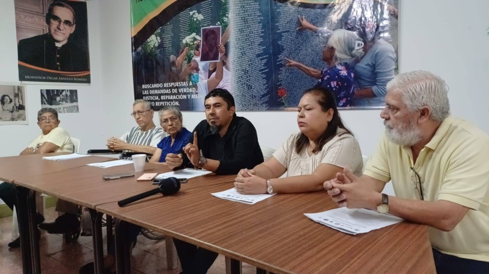 Defensores de derechos humanos critican "graves retocesos democráticos" a 33 años desde la Firma de los Acuerdos de Paz