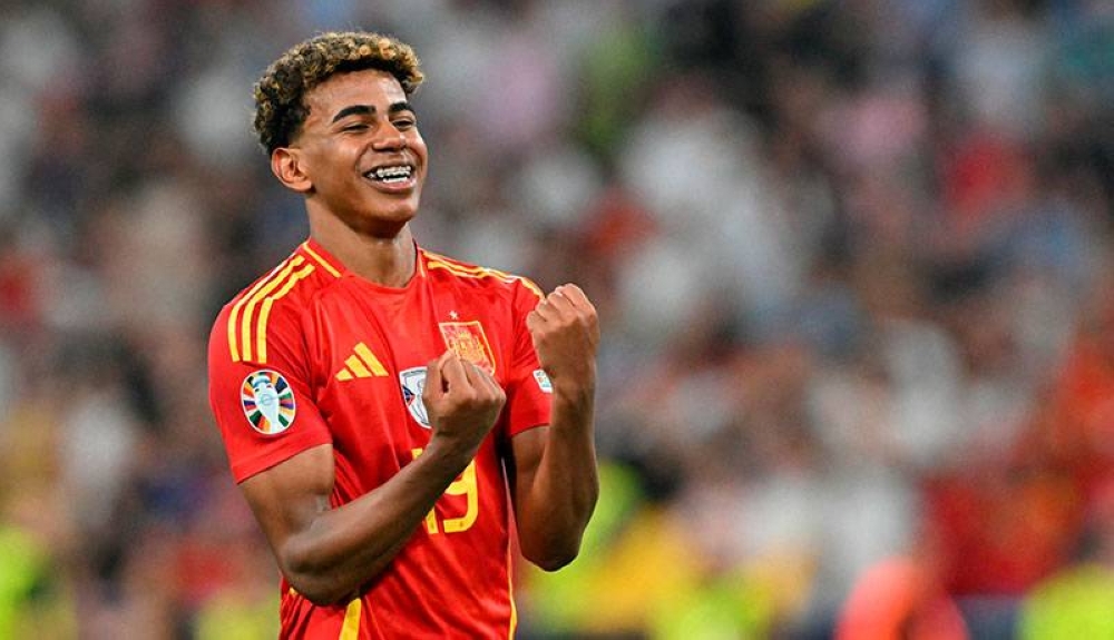 Seleccionador español: "Lamine será un futbolista de leyenda que marcará una época"