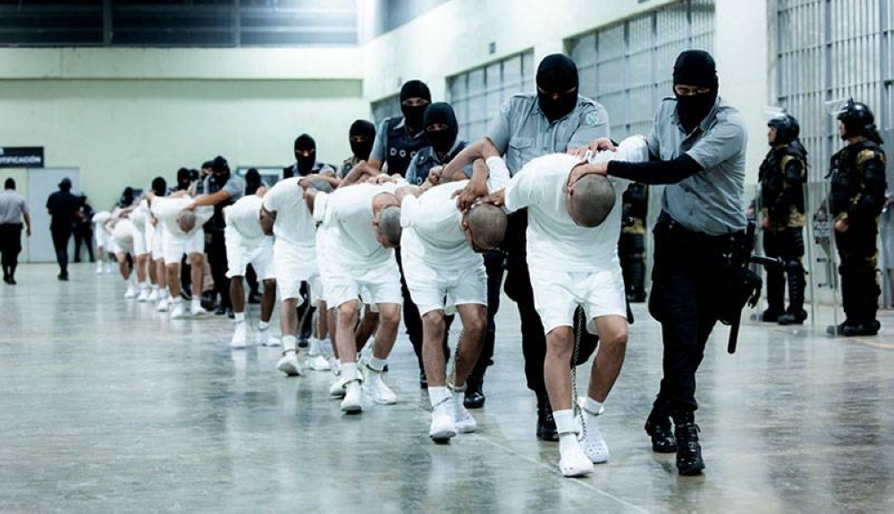 El chavismo acusa a Bukele de cobrar $2,000 por "cada venezolano secuestrado"