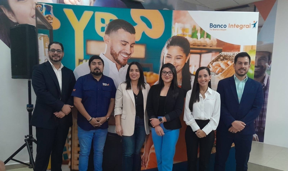 Banco Integral lanza "Remesas de amor para mamá" y premia la lealtad de sus clientes