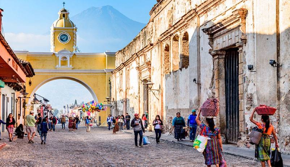 Más de 80,000 salvadoreños hicieron turismo en Guatemala en Semana Santa