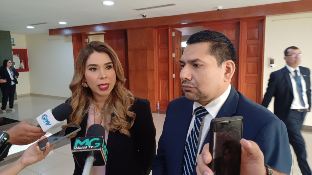 Oposición dice "no se deben criminalizar" a salvadoreños que migran buscando oportunidades