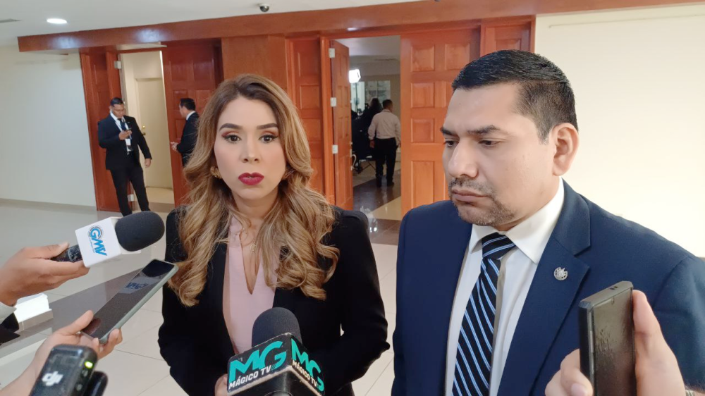 "El Salvador no está para construir más cárceles" dice Marcela Villatoro