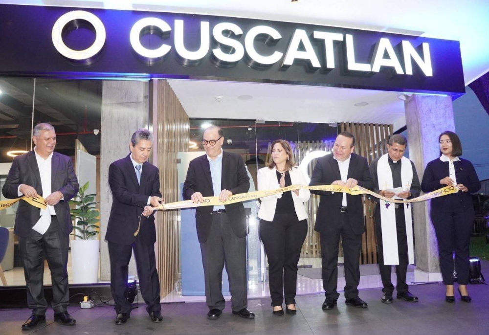 Banco Cuscatlan revoluciona la experiencia bancaria con su innovadora agencia en San Benito