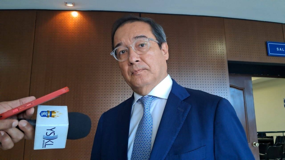 Exfiscal general Martínez dice que está bajo una persecución de "odio y venganza" para destruir su reputación