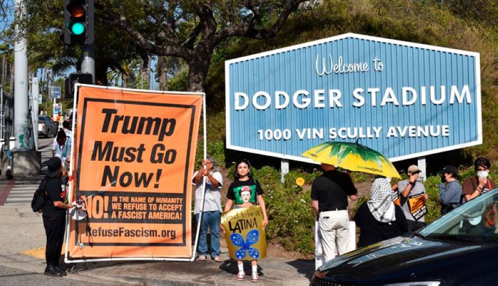 Los Dodgers destinan un millón de dólares en apoyo a la comunidad migrante en Los Ángeles