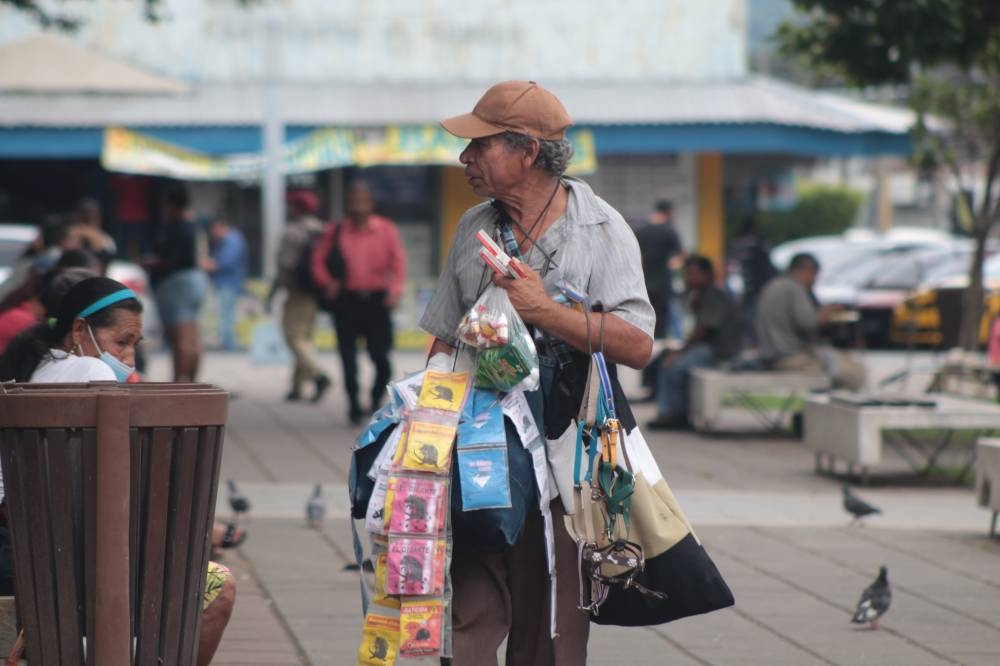 Cepal advierte del drástico envejecimiento demográfico dentro de 25 años en América Latina