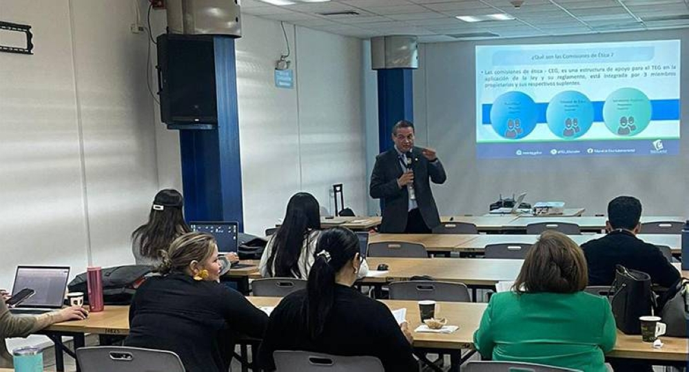 TEG ha capacitado a 6,700 empleados públicos sobre normas éticas en más de 130 instituciones