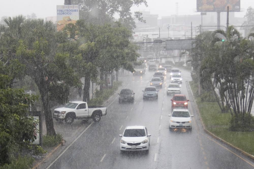 Junio fue el tercer mes más lluvioso desde 1971, según Medio Ambiente