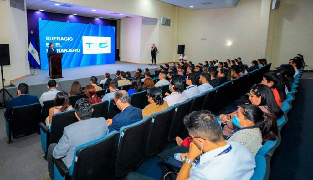 TSE programa campaña de información para voto exterior durante seis meses de 2026