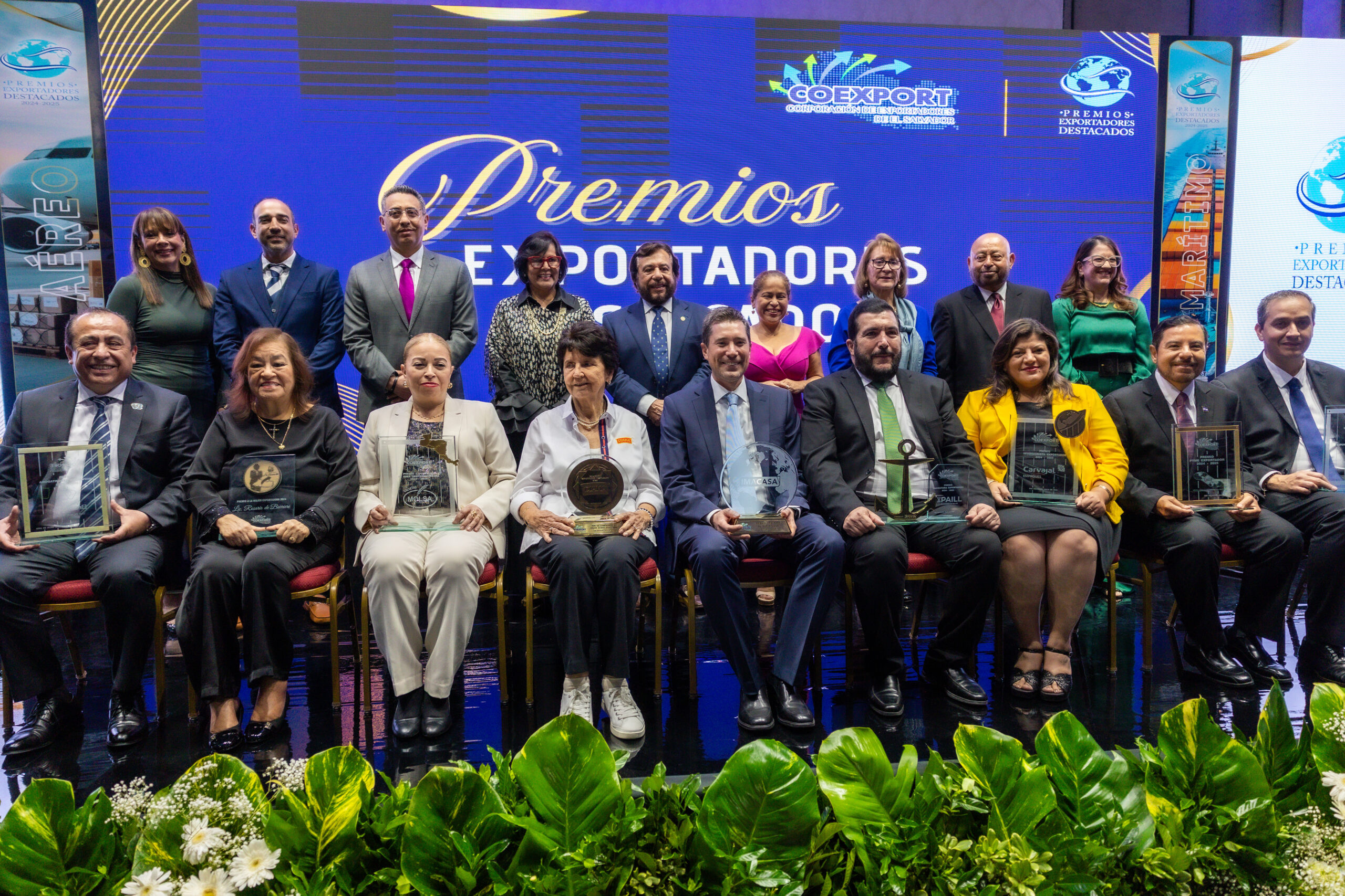Laboratorios Paill recibe premio a la trayectoria exportadora 2025: un impulso económico regional desde El Salvador