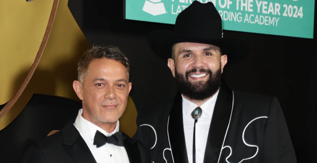 Alejandro Sanz sorprende a dúo con el mexicano Carín León: “El vino de tu boca”