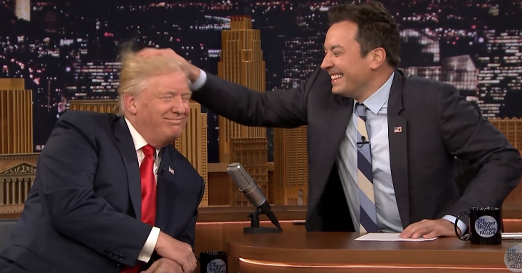 Trump celebra la cancelación Stephen Colbert y llama "cretino" a Jimmy Fallon