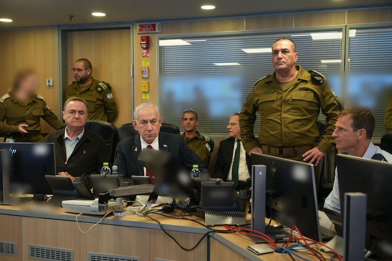 Israel bombardea instalaciones hutíes en Saná, capital de Yemen