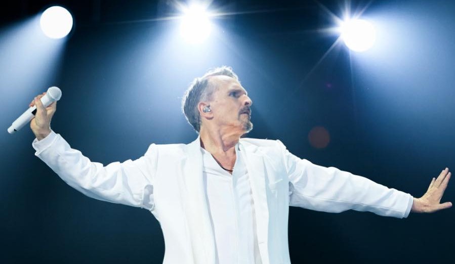 Blades, Vives, Páez y Bosé celebrarán en Colombia que "el futuro es latino"