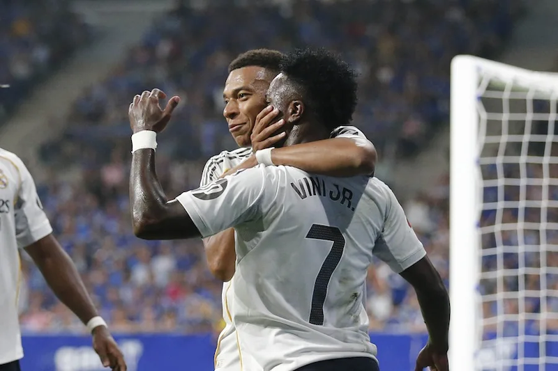Real Madrid defiende invicto ante Real Sociedad en regreso de Xabi Alonso