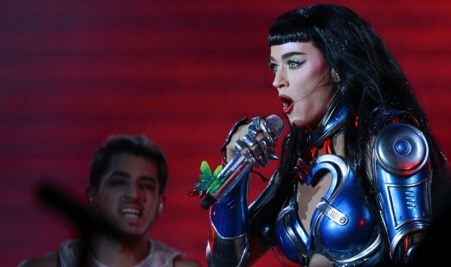 Una Katy Perry cyborg puso broche de oro al festival The Town 2025 en Brasil