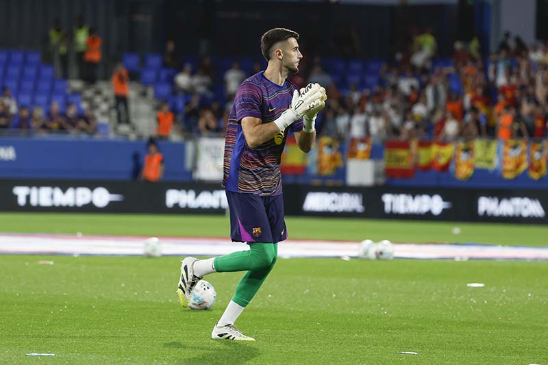 El Barça recupera la senda del triunfo con una goleada ante el Valencia