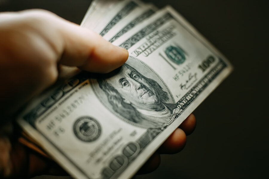 El Salvador envió más de $48.7 millones en remesas en el primer trimestre