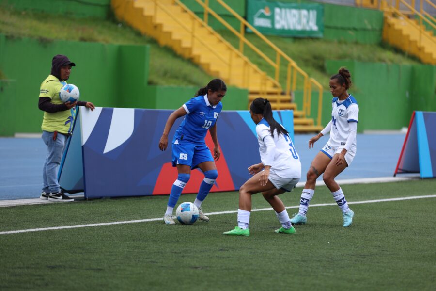 Selecta Femenina derrota 2-0 a Nicaragua y asegura su pase a la final en los Juegos Centroamericanos 2025