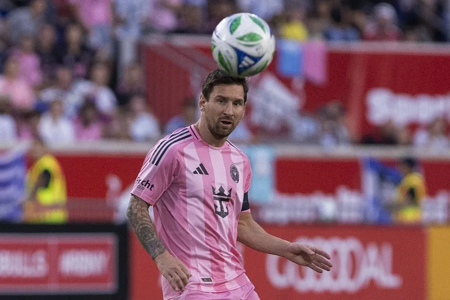 Mascherano elogia a Messi y lo califica como “el mejor de la historia”