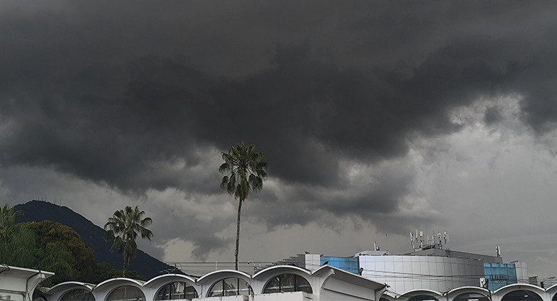 El Salvador ya recibió el 49 % de la lluvia de octubre según Medio Ambiente
