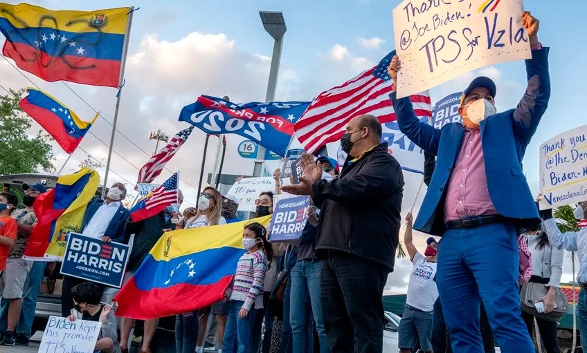Venezolanos en EEUU ven con "esperanza" el Nobel de la Paz para María Corina Machado