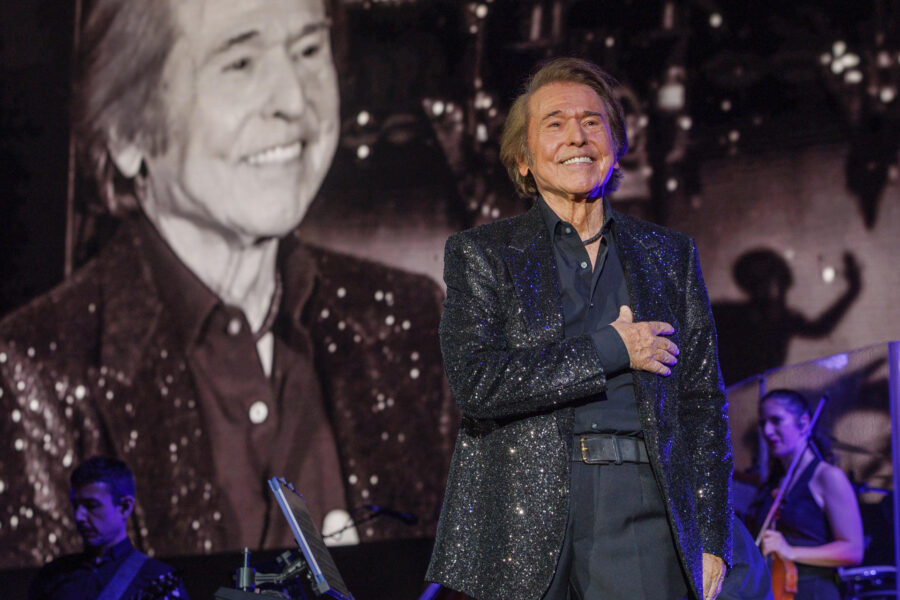 Raphael será honrado como Persona del Año en los Latin Grammy 2025