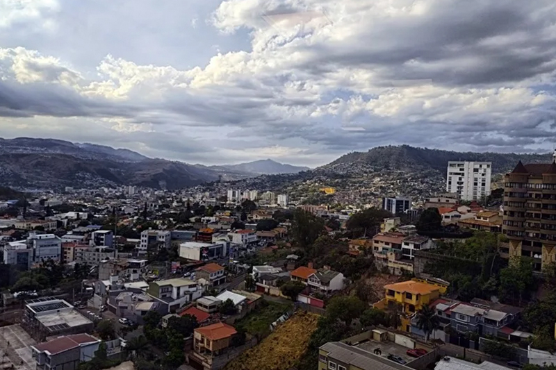 Empresarios piden al nuevo gobierno hondureño formalizar economía y seguridad jurídica