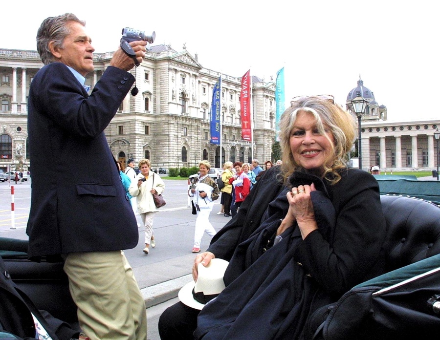 Macron: "Brigitte Bardot encarnaba una vida de libertad"