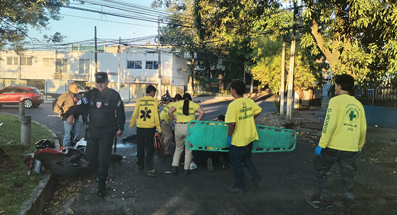 Al menos 18 accidentes de tránsito diarios son atendidos por Comandos de Salvamento