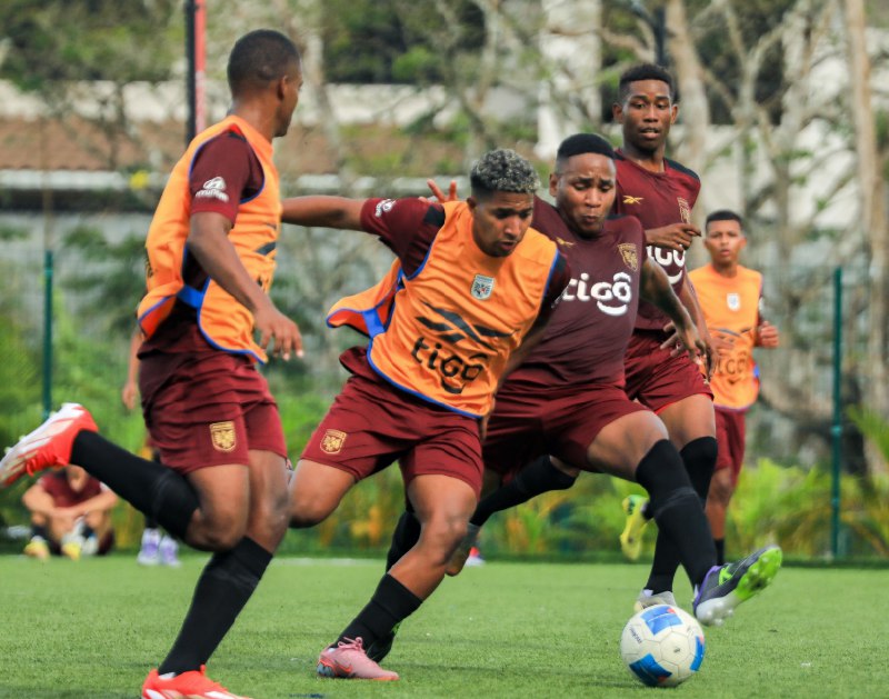 Selección de fútbol de Panamá abrirá el 2026 con amistoso ante Bolivia en Tarija