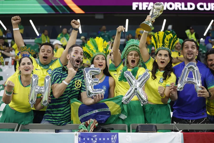Ver un partido de Brasil en el Mundial le costará al menos $2,100 a cada aficionado