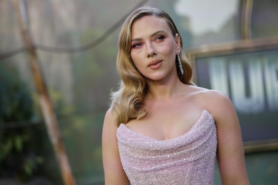 Scarlett Johansson y Cate Blanchett entre 700 artistas de una campaña anti IA