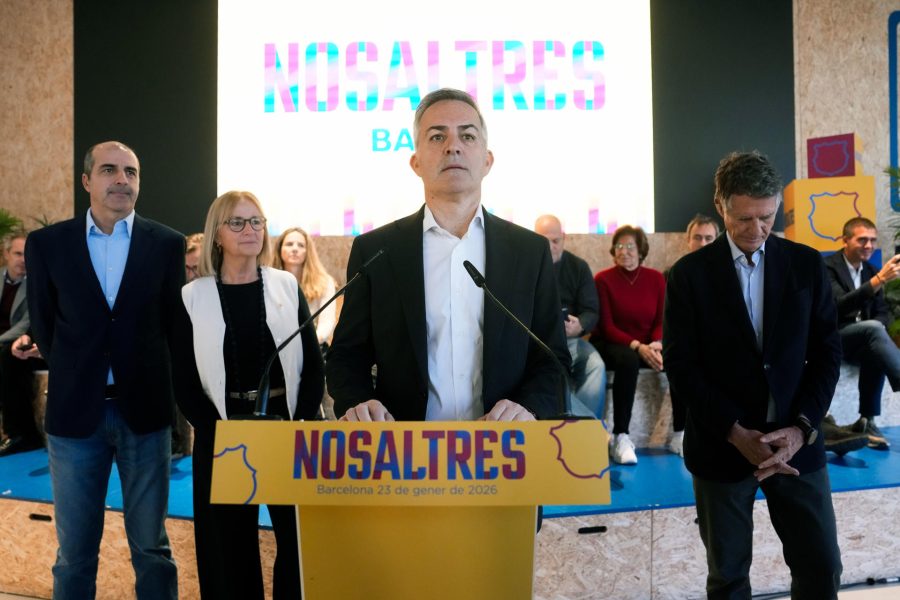 Candidato a la presidencia del Barça dice lleva dos años y medio trabajando para que Messi vuelva