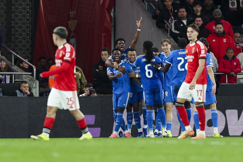 Vinícius da triunfo al Real Madrid ante Benfica en la Champions