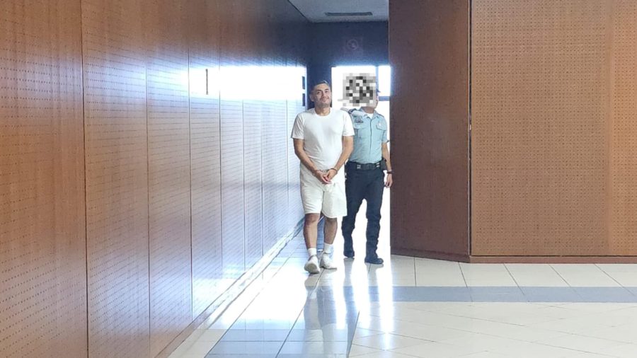 Cámara aumenta a 298 años la condena a estafador que ofrecía vehículos baratos de EE.UU.