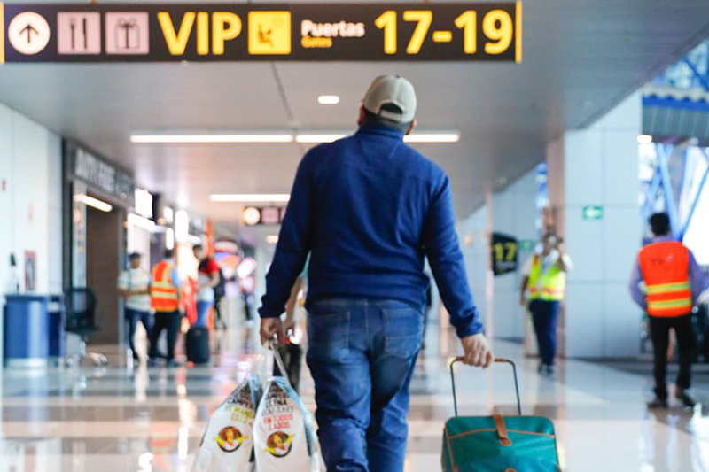 Estos son los 10 países de origen de la mayoría de turistas que visitaron El Salvador en 2025